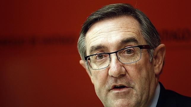 Ángel Currás defiende que los ediles imputados no dimitan «mientras no haya una sentencia»