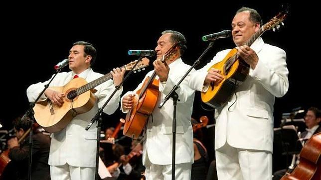 Los Panchos celebran 70 años de boleros en Soria