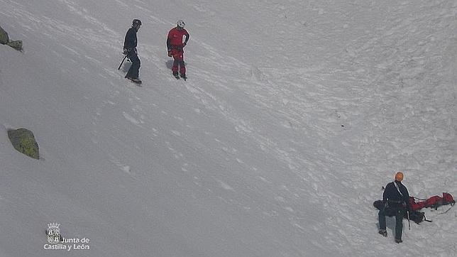Los tres montañeros fallecidos ayer en Gredos eran de Madrid y tenían entre 42 y 55 años