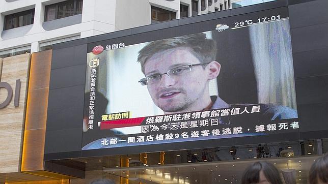 Snowden insta a la comunidad tecnológica a solucionar el problema de la privacidad
