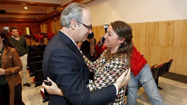 El PSOE se abstiene de pedir la titularidad pública de la Mezquita-Catedral