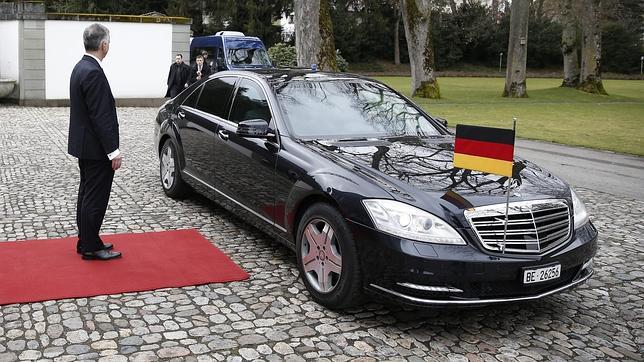 Nueva advertencia del Gobierno alemán para que no se usen matrículas con siglas «nazis»