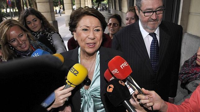 Álvarez vuelve a declararse inocente y critica el «inexplicable» retraso de la juez