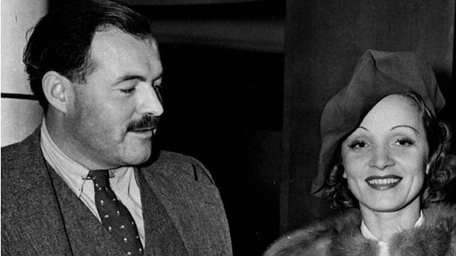 Ernest Hemingway a Marlene Dietrich: «Te imagino borracha y desnuda»