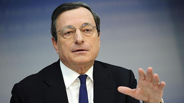 El BCE eleva el riesgo de deflación y tomará medidas si persiste la caída de precios