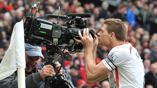 El Liverpool abusa del Manchester United