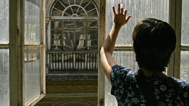 Las ventanas de las habitaciones deben permanecer cerradas, pero a la vez también es importante ventilar,