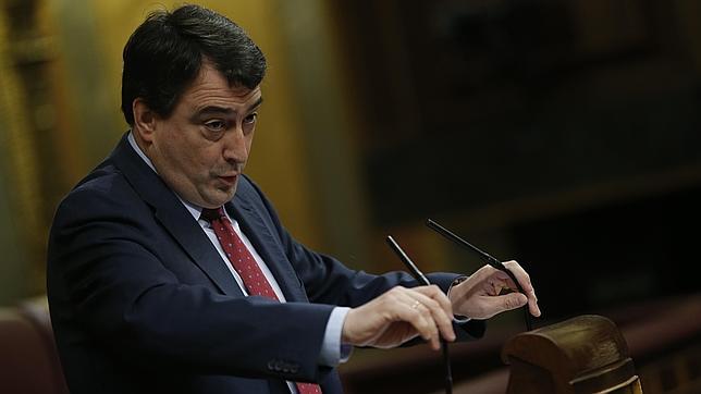 El PNV apoyará la cesión de competencias a Cataluña para celebrar la consulta