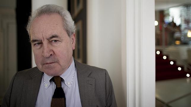 John Banville, vestido de Benjamin Black