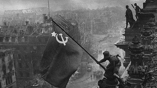 Célebre e histórica imagen. Se ha demostrado que fue manipulada