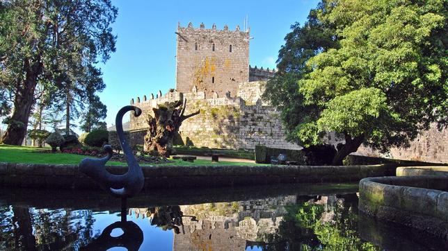 En Soutomaior se conserva en perfecto estado el castillo medieval