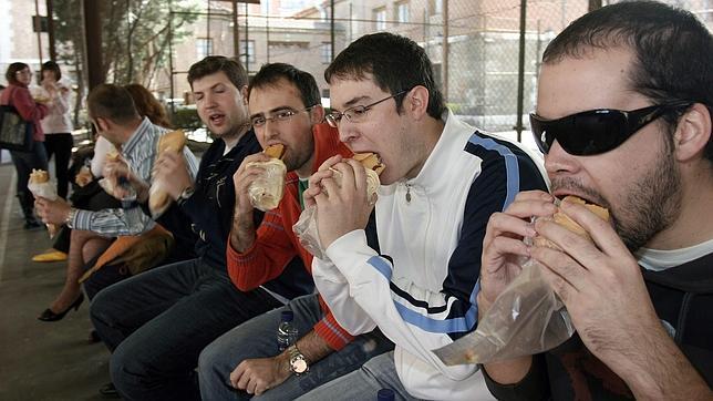 Confirmado: La regla de los cinco segundos es cierta