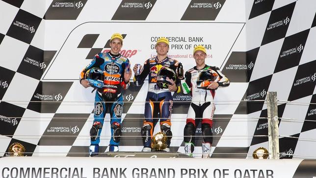 Jack Miller le roba la victoria a Álex Márquez