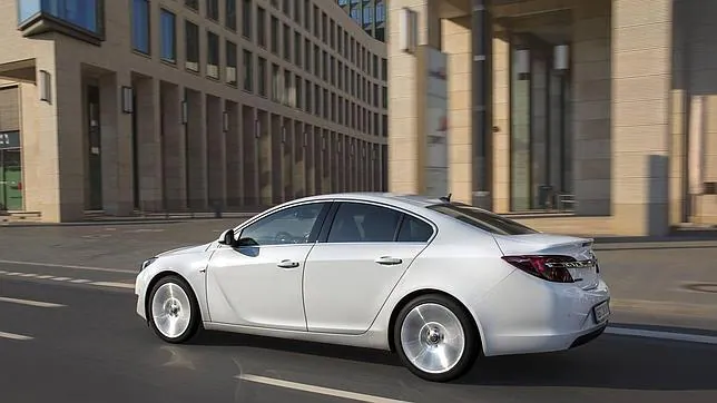 Vídeo: Opel Insignia EcoFLEX, pensado para ahorrar combustible