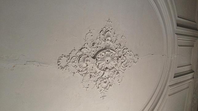 Uno de los techos del palacete de la finca Torre Arias