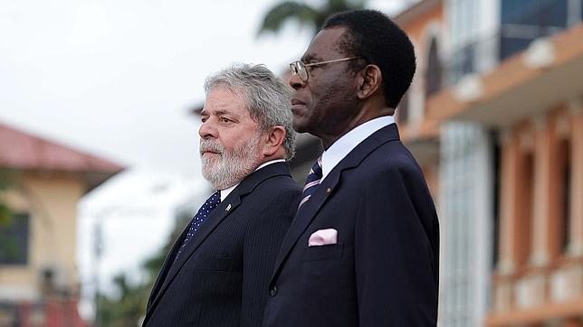 Obiang prevé asistir al funeral de Estado de Adolfo Suárez