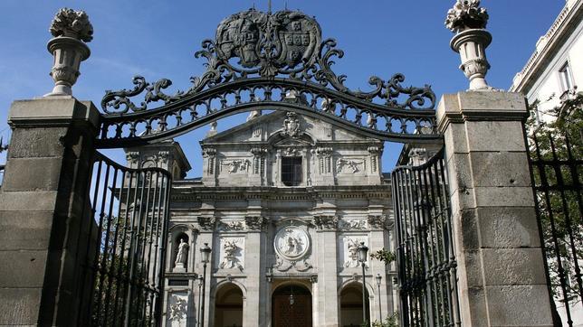 Fachada del conjunto de las Salesas Reales de Madrid