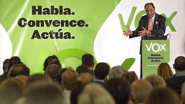 Vox se presenta en Valencia: «No formamos parte de ningún trueque, no somos països catalans»