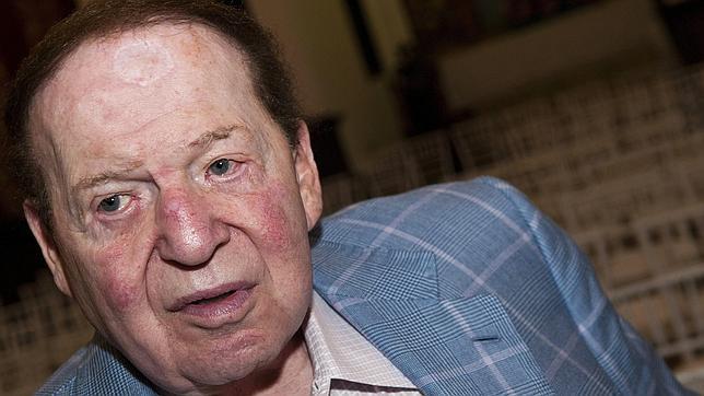 El magnate Sheldon Adelson celebra unas miniprimarias republicanas en Las Vegas