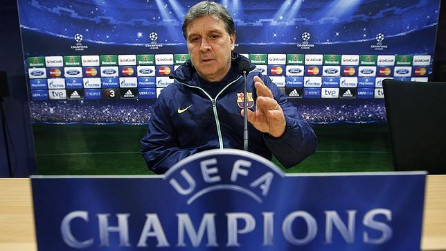 Martino: «Vi el pisotón de Busquets entre 750 y 800 veces y no voy a decir nada»