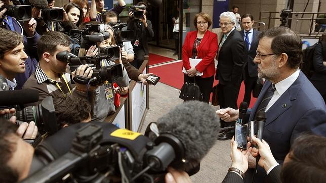 Rajoy espera que el PSOE no varíe su posición sobre la consulta catalana