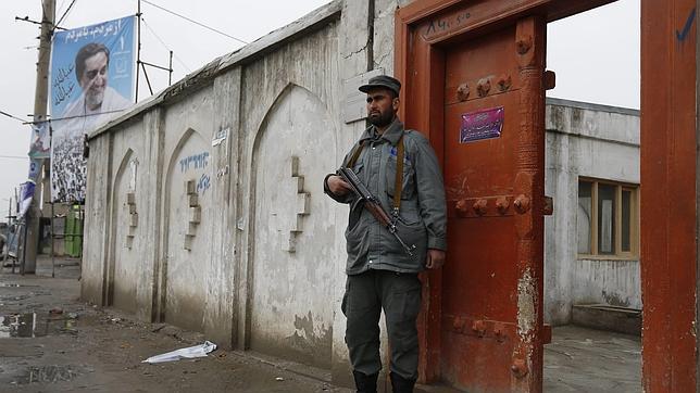 Matan a tiros a una periodista alemana en Afganistán y hieren a su compañera