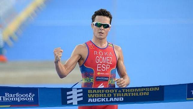 Gómez Noya vence en la Serie Mundial de Auckland