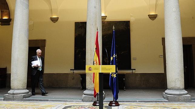 Serán necesarios 20 años de carrera para llegar a embajador