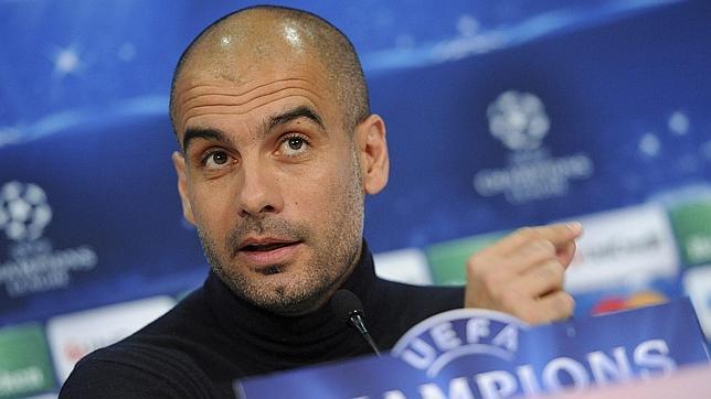 Guardiola se lía con los idiomas