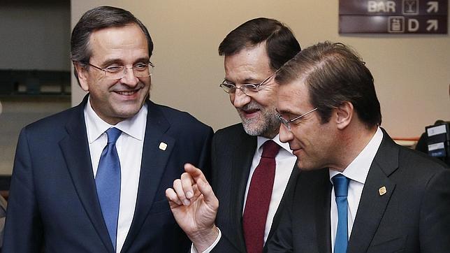 El Tesoro griego regresa a los mercados financieros cuatro años después