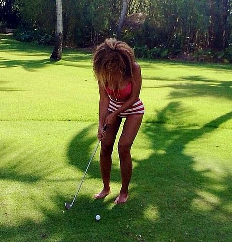 Beyoncé, acusada de recurrir al PhotoShop para marcar el «thigh gap»