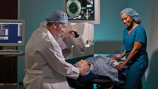 Un nuevo quirófano «inteligente» para la cirugía de cataratas