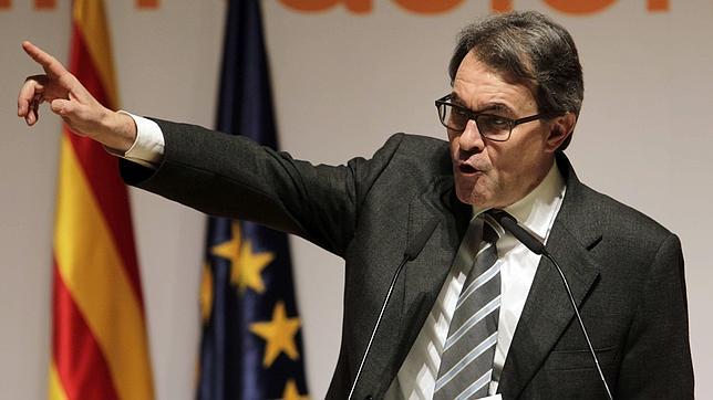Un asesor de Mas augura que no habrá consulta si no cambia la postura del Gobierno