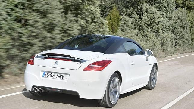 Vídeo: Deportivo y llamativo, así es el nuevo Peugeot RCZ