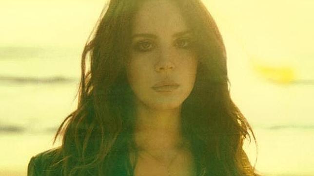 Así suena «West Coast», el nuevo single de Lana del Rey
