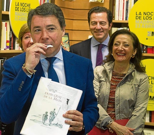 Salman Rushdie será la gran estrella de la Noche de los Libros