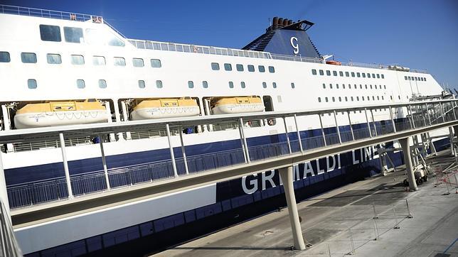 Las exportaciones suben el 4% hasta febrero y alcanzan un nuevo máximo histórico