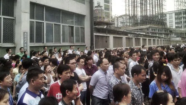 Una huelga de 40.000 chinos paraliza la producción de zapatillas Nike, Adidas y Reebok