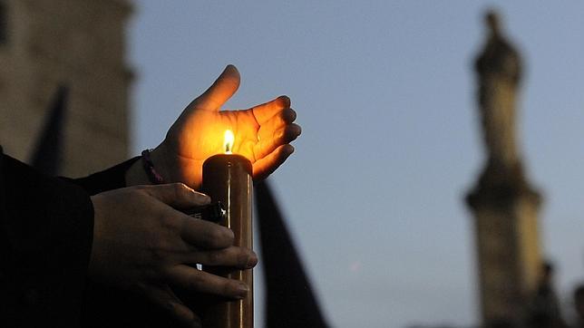 Siete cofradías desfilan este Viernes Santo en la solemne procesión del Santo Entierrro
