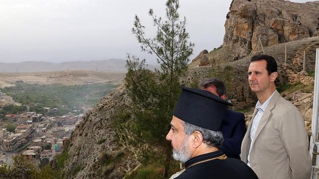Assad felicita la Pascua desde la localidad cristiana de Malula