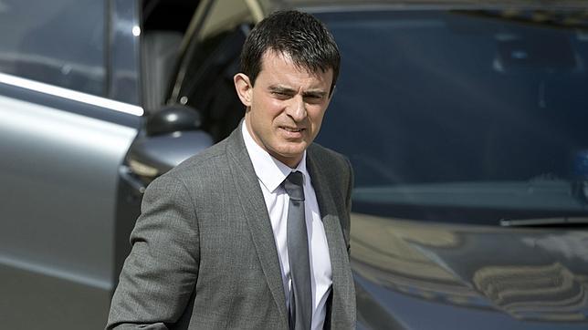 El Gobierno Valls insiste en los ajustes y da por sofocado el motín socialista