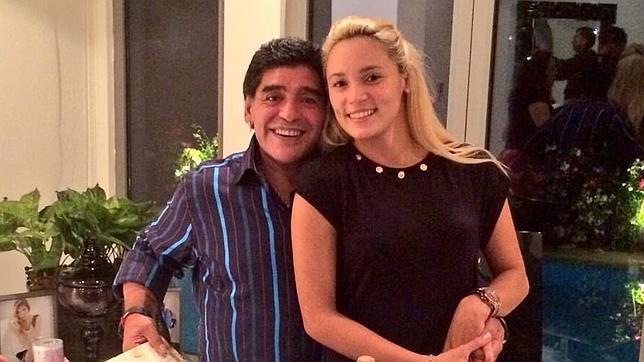 Diego Maradona se separa de su pareja, la futbolista Rocío Oliva