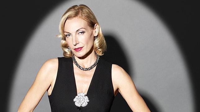 Ute Lemper: «Neruda dio voz al sufrimiento»