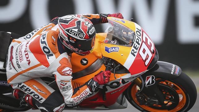 Marc Márquez domina Argentina