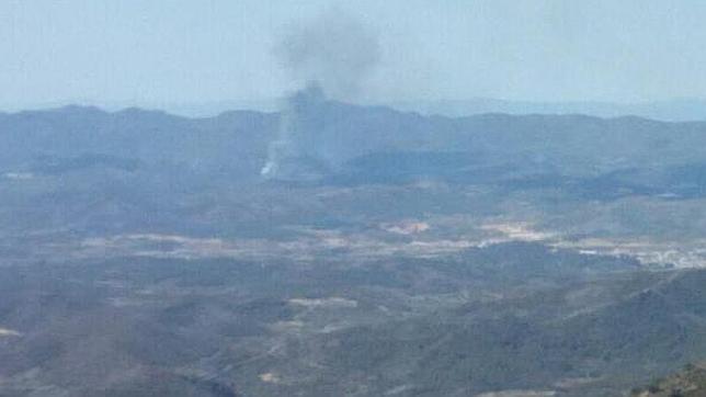 Los bomberos controlan el incendio forestal de Segorbe