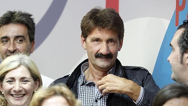 La oposición se une contra las prácticas de dos alcaldes en la Costa da Morte