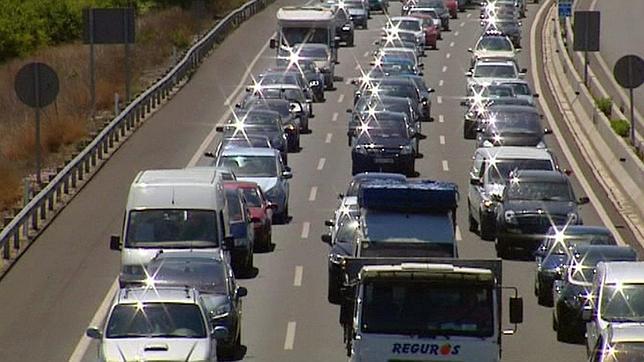 Los desplazamientos del Puente de Mayo aumentaron un 8%