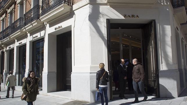 Es necesario potenciar la oferta de las multinacionales de moda nacionales