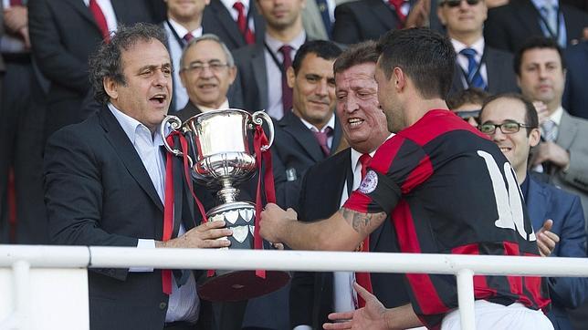 Platini, el «gran aliado» de Gibraltar