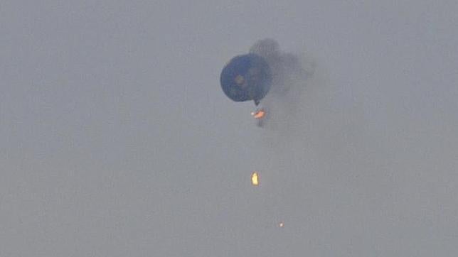 Dos muertos al incendiarse un globo aerostático en pleno vuelo en Virginia